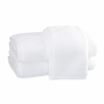 Milagro White Bath Sheet  40\ x 70\

100% cotton. 
Made in Portugal.

Care & Use:

Machine washable.

