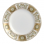 Derby Panel Green Dinner Plate Perfectly round, this dinner plate is an ideal finishing touch for sophisticated dining. A beautifully traditional design featuring tranquil flowers and foliage in green decoration set against alternating panels of pristine white and gleaming 22 carat gold. A perfect choice for a special occasion to mix with other time-honored patterns. 